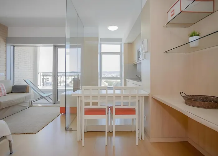 Blue Dragao - Modern Uptown With Free Parking