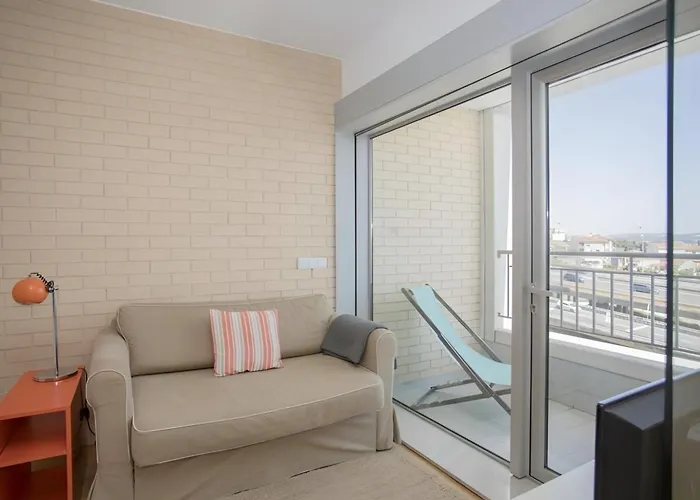 Blue Dragao - Modern Uptown With Free Parking Apartamento Oporto