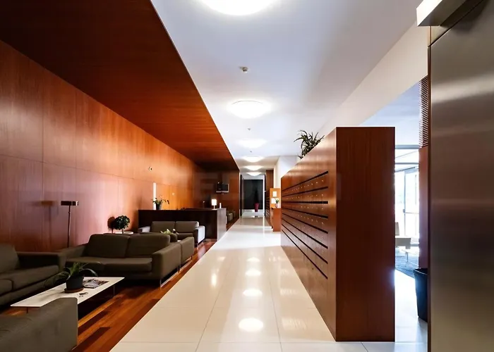 Blue Dragao - Modern Uptown With Free Parking *