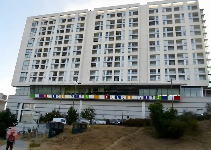 Blue Dragao - Modern Uptown With Free Parking