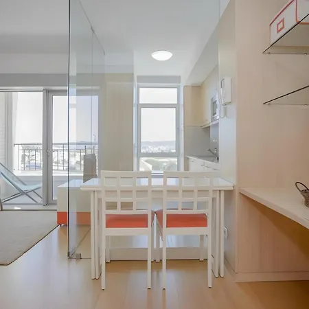 Blue Dragao - Modern Uptown With Free Parking