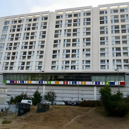 Blue Dragao - Modern Uptown With Free Parking